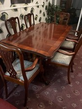 Traditional Mahogany-Style Extending Dining Table & 6 Chairs – 2 Carvers