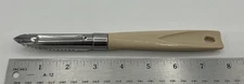 Vtg EKCO Peeler Corer Stainless Blade Almond/Beige Handle Zig Zag Serrated USA