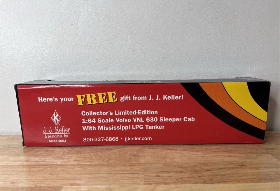 DCP 1:64 JJ Keller Volvo VNL 630 Cab With Mississippi LPG Tanker - Image 4 of 4