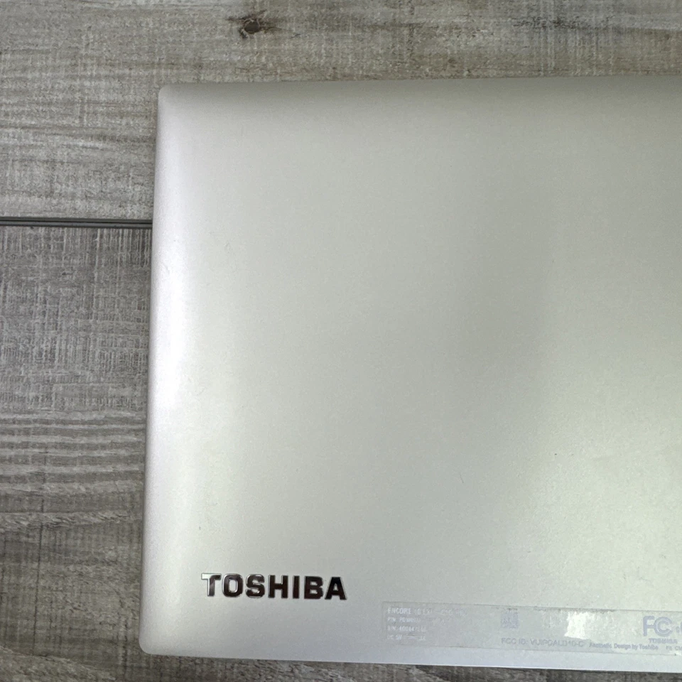 Tablet Toshiba Encore 10 LX0-C100PRO 10.1" Windows 10 Pro 64GB Atom x5-Z8300 Foto 4 de 4
