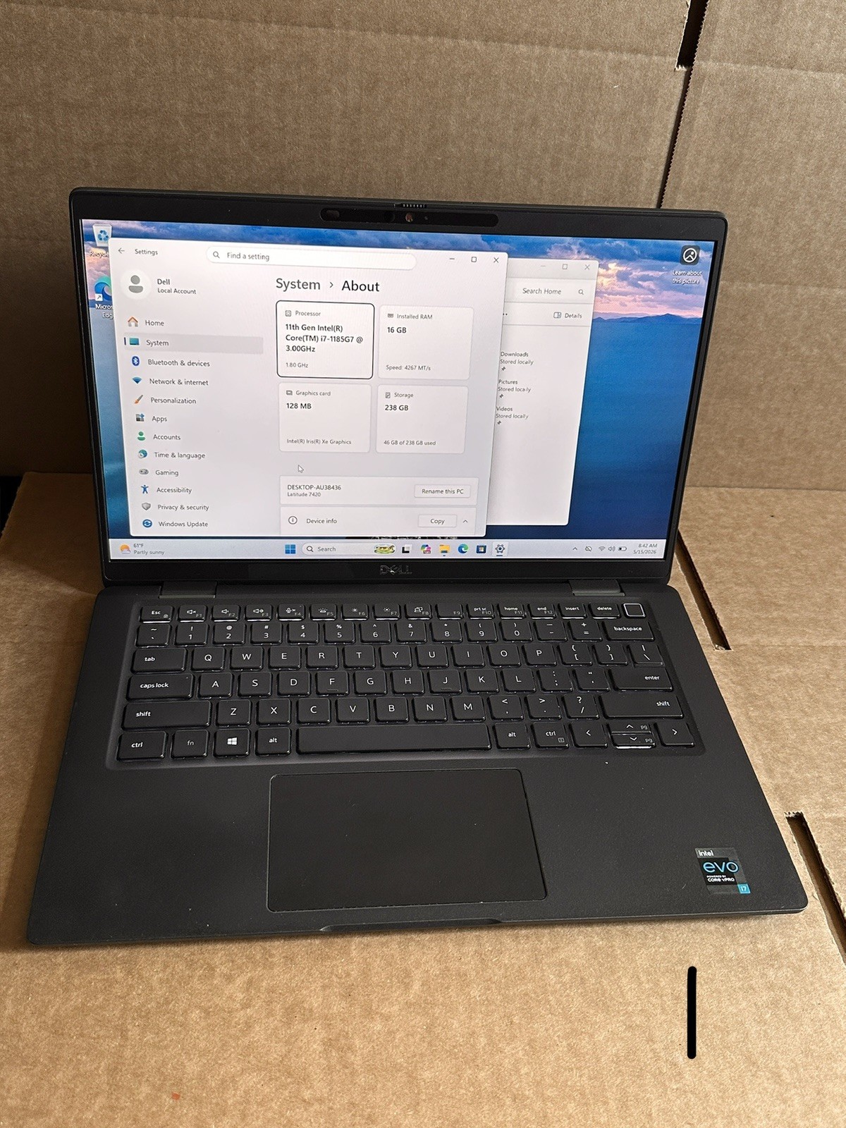 Dell Latitude 7420, 14-Inch Laptop, with Intel Core i7-1185G7, Windows 11 Pro
