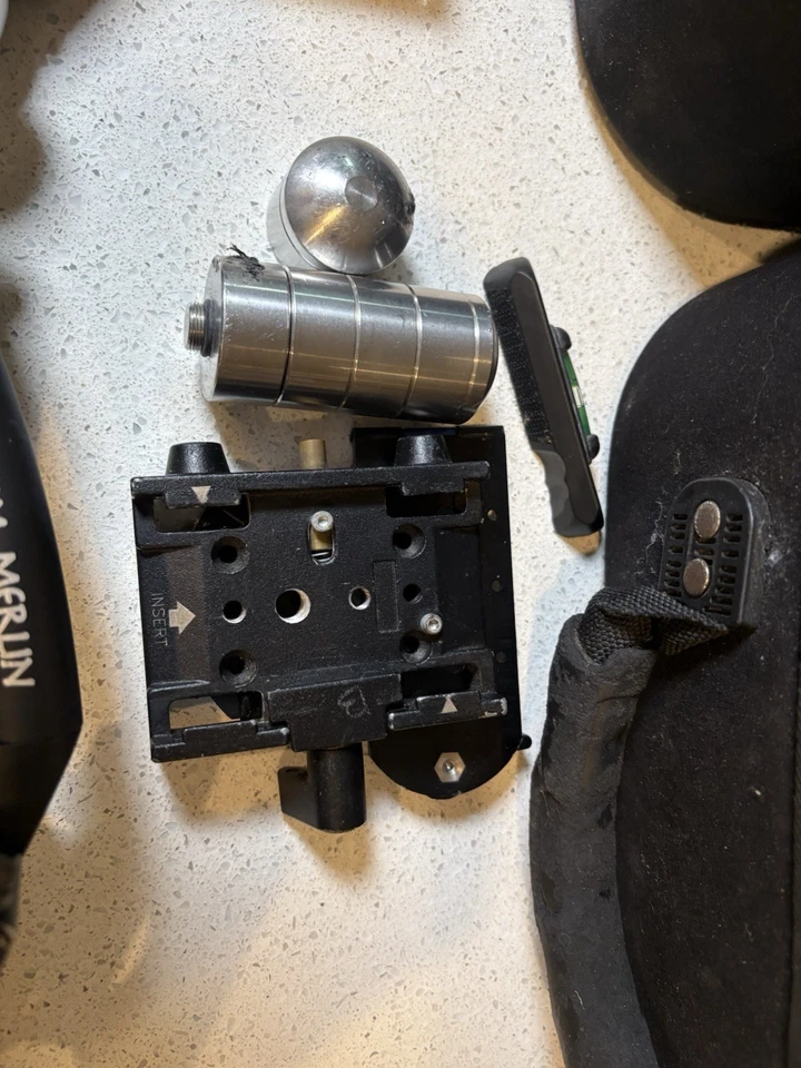 Steadicam Merlin Camera Stabilizing System w/Hardshell Foam Case and Accessories - Image 3 of 4