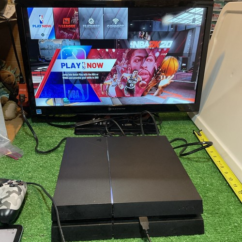 PS4 Slim 500GB CUH-1215A - Sealed NIB Controller, Cord A+ Condition Runs Smooth - Picture 12 of 15