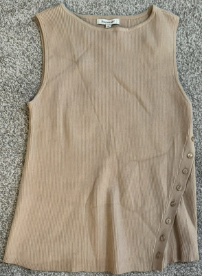 NWT Francesca s Women's Size L Beige Sandra Side Button Sweater Tank (B3)