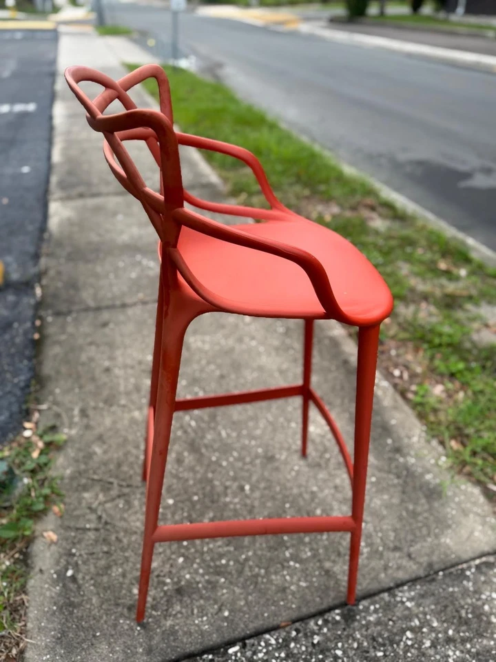Taburete mostrador Kartell Masters Milano plástico naranja Italia COMO NUEVO Foto 2 de 4