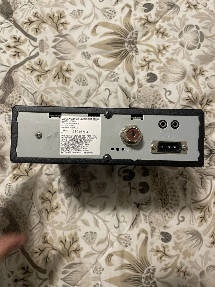 Radio CB de 40 canales Uniden PC78LTX Foto 2 de 2