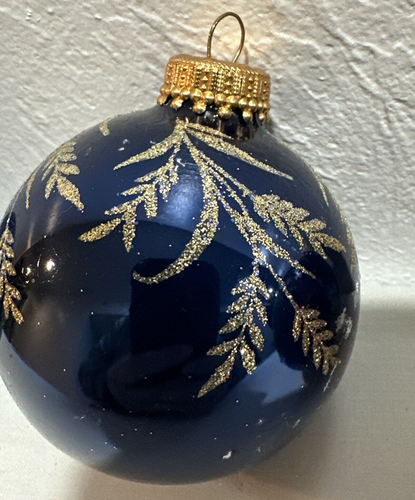 Krebs Glitter Shiny Blue/Maroon w/Leaf Branches/Star Ornaments - Picture 12 of 17