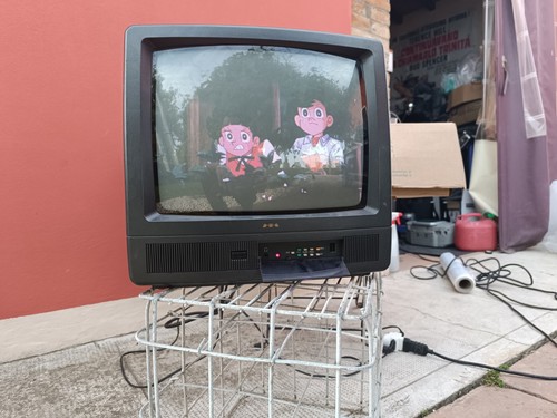 Televisore Vintage Mivar 14 M3 CRT Catodico Retrogames Retroconsole - Foto 4 di 11