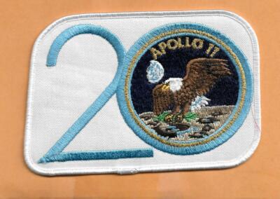 APOLLO 11  20TH ANNIVERSARY   PATCH  5 1/2'' x 3 1/4 ''