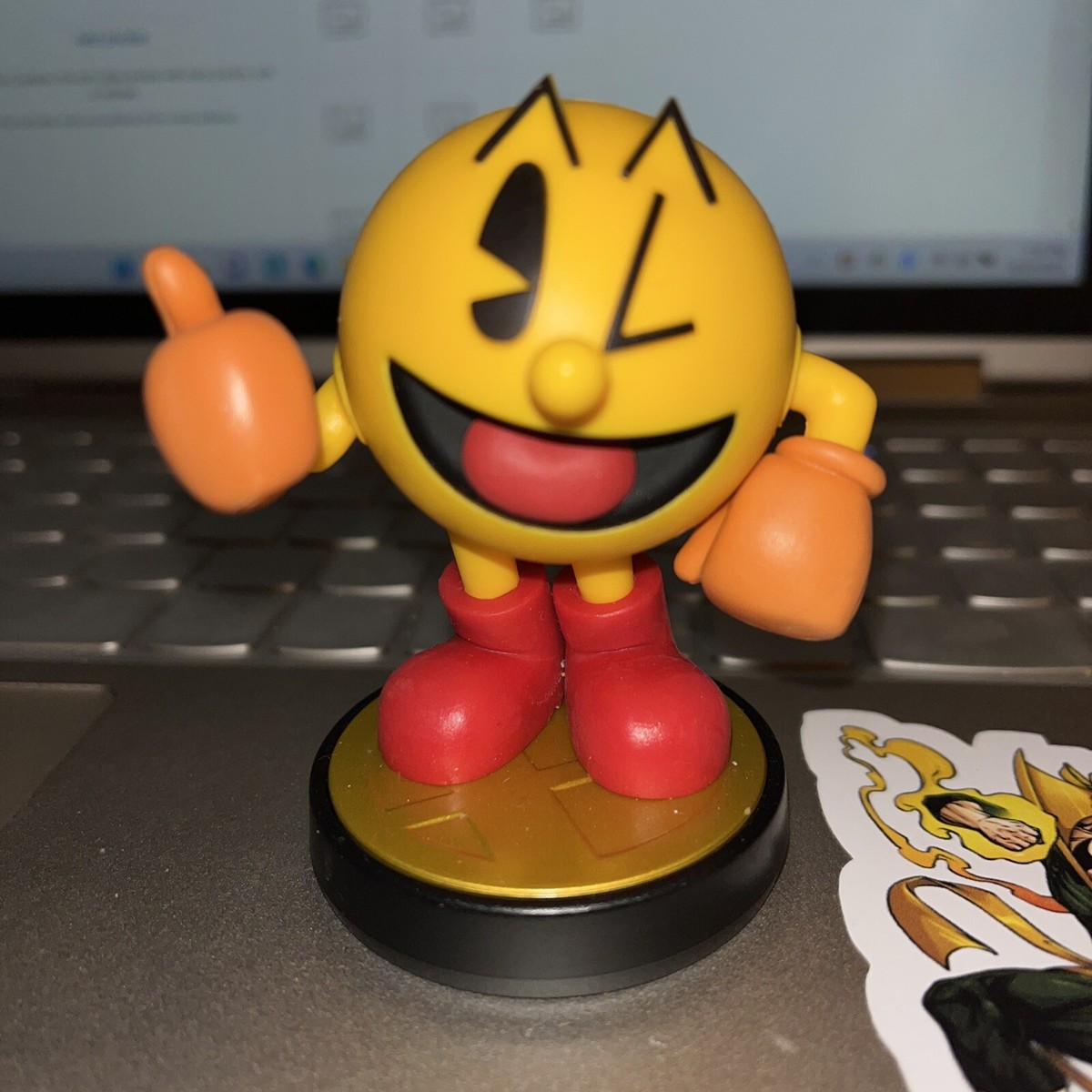 amiibo パックマン Amazon.com: Nintendo Pac-Man amiibo : Video Games