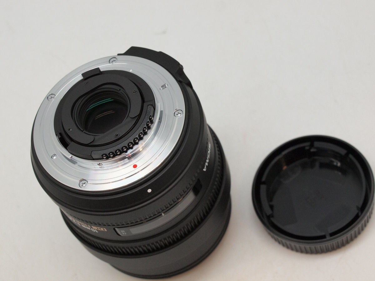 Sigma 10mm f/2.8 EX DC HSM Fisheye Lens for Nikon DX Digital Sigma 10mm f/2.8 EX DC HSM Fisheye Lens for Nikon DX Digital