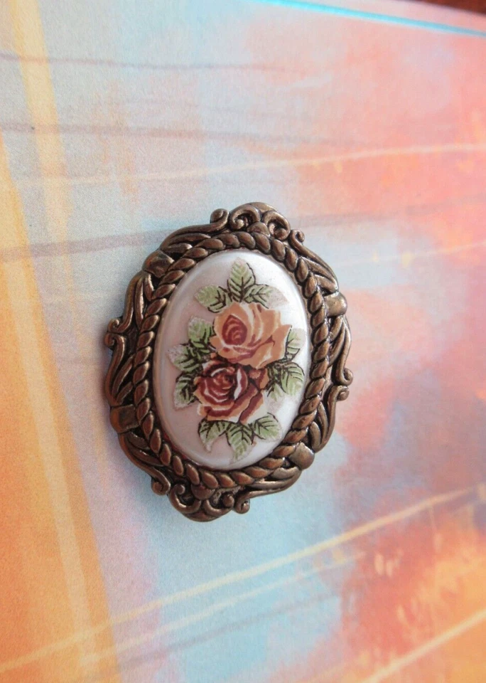 Ornated Cameo Fancy Button Vintage Floral Design, Vintage Brass Tone 1.25" H - Image 2 of 4