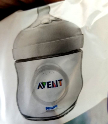 Philips AVENT Natural Bottle with Natural Response Nipple, Baby Gift Set 3pk