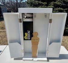 THE INVISIBLE SCULPTURE LIMITED EDITION DIORAMA ANDY WARHOL  KIDROBOT