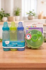 Evenflo Classic Baby Bottles 3-Pack  Munchkin Formula Dispenser Set NWT
