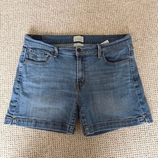 Levis 515 Mid Rise Denim Shorts Womens 12 Medium Wash Blue Jean Shorts