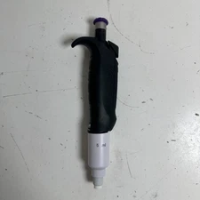 USA Scientific ErgoOne Handheld Adjustable Volume Single Channel Pipette - 5ml