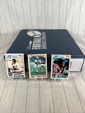 1982 TOPPS FOOTBALL COMPLETE SET (1-528) TAYLOR / LOTT RC's  IN PAGES & BINDER