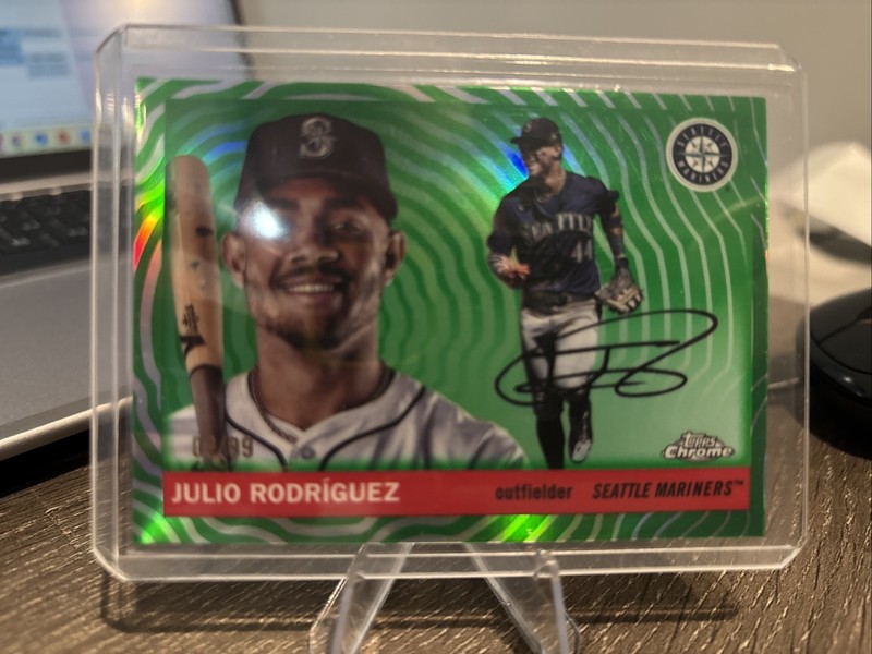 2025 Topps Chrome Platinum Julio Rodriguez Green Vibration Refractor /99