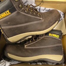 DEWALT Apprentice Size 11 Brown Water Resistant Steel Toe Cap Safety Boots  P64