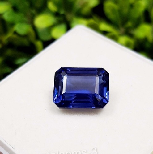 Pierre Précieuse Tanzanite Bleue Naturelle 9 Ct - Forme émeraude, Taille Excellente, Certifiée