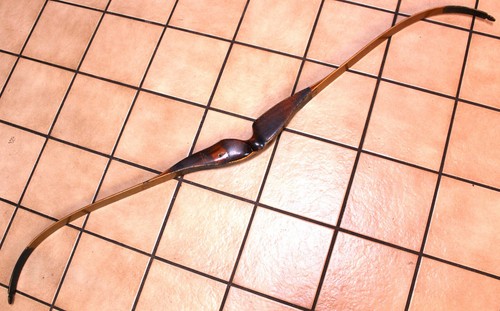 Herters Perfection 62 RH Recurve Bow - 40# Draw 28" Pull - Vintage - DAMAGED - Picture 6 of 14