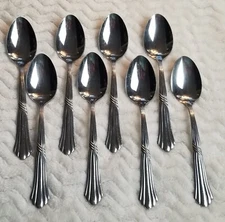 The Cellar Stainless Steel CLF35 Table/ Soup Spoons Set Of 8, (7.5") VGUC