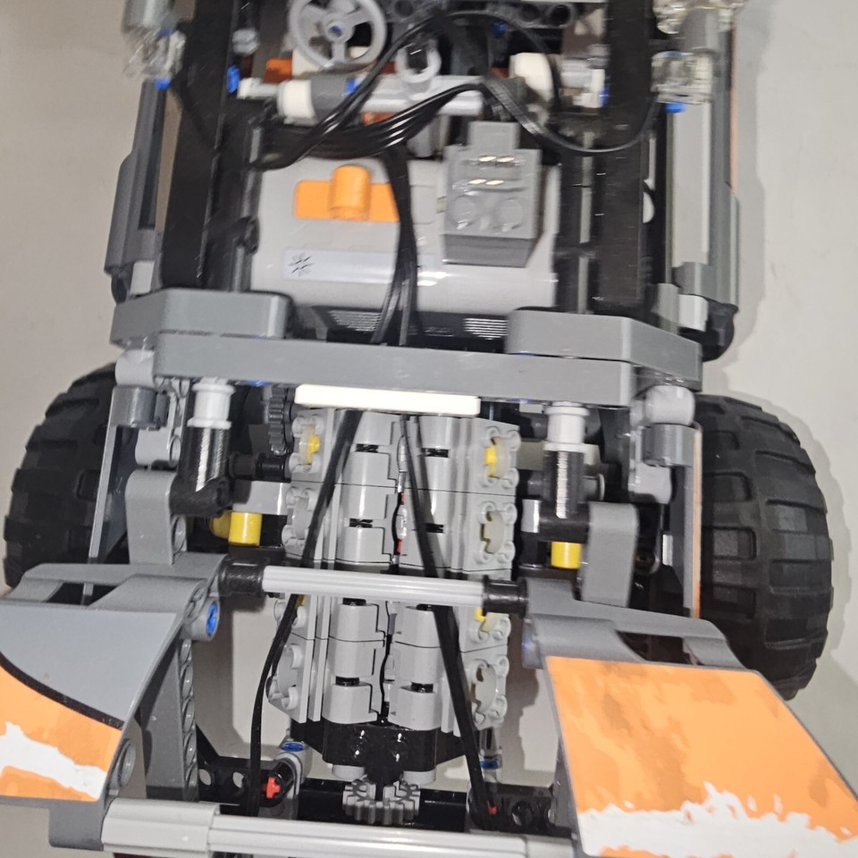Lego Technic 8297 OFF ROADER Set built | eBay