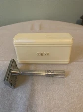 Vintage Gem Razor Set in Plastic Case
