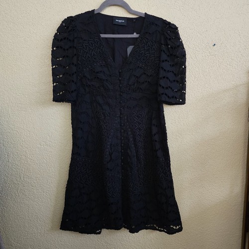 New THE KOOPLES Womens Size 4 Black Mini Dress Sharp Lace Button Cotton Eyelet - Picture 3 of 12