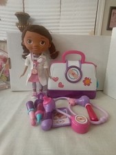 Just Play Doc McStuffins Talking Doll Doctor 12"/Doc Bag EXCELLENT WORKING COND