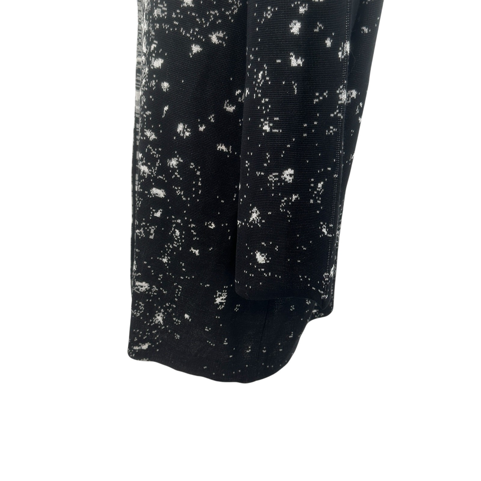 Misook Black-Multi Abstract Pattern Mid-Length Kn… - image 6