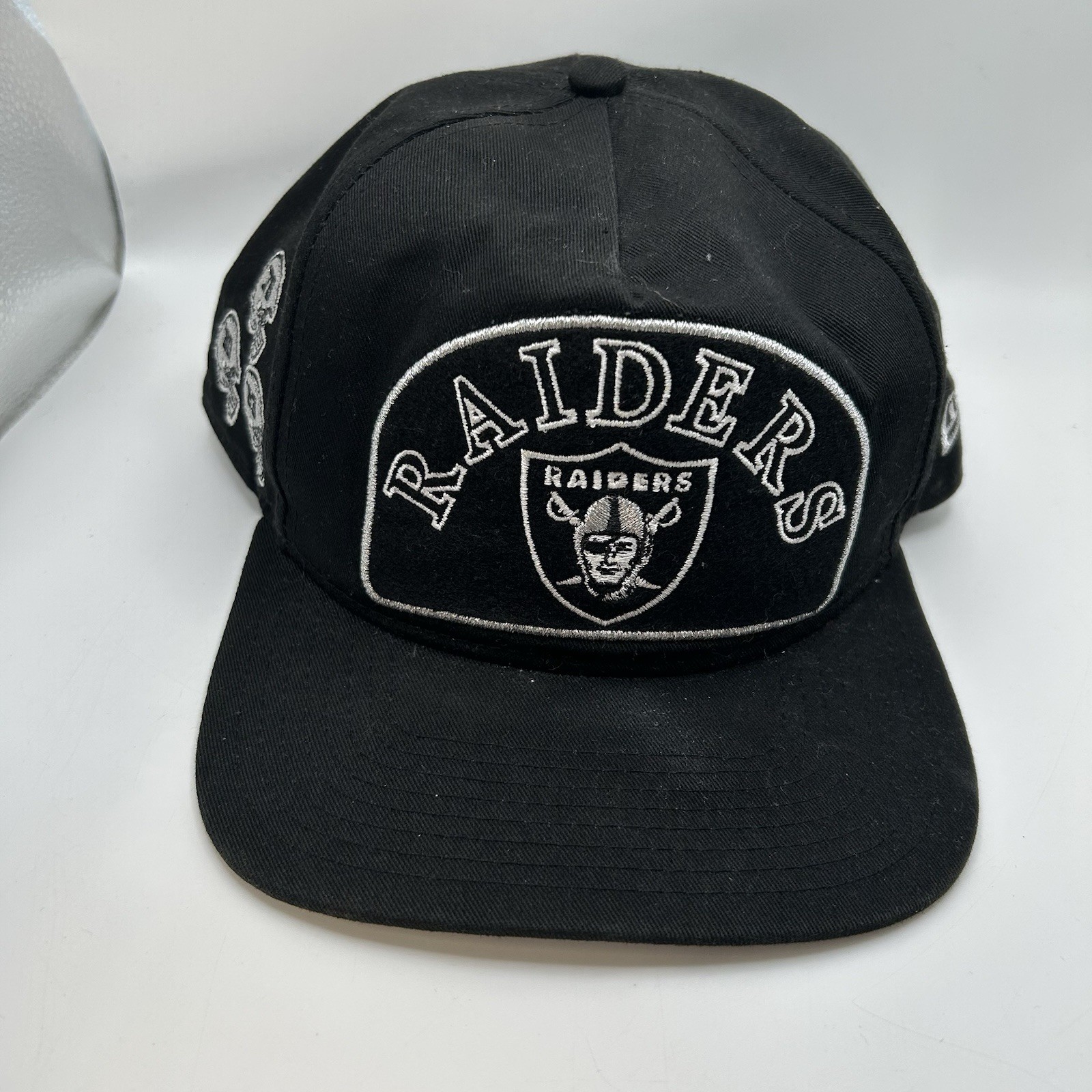 NFL Raiders 3x Super Bowl Champions New Era Heritage Series OSFA SnapBack RARE