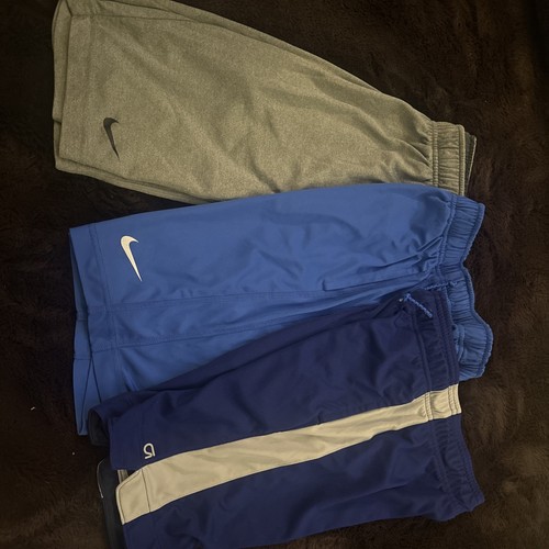 Nike BOYS ATHLETIC SHORTS BUNDLE Medium (nike Gap) Excellent Conditions (3) - Picture 2 of 12