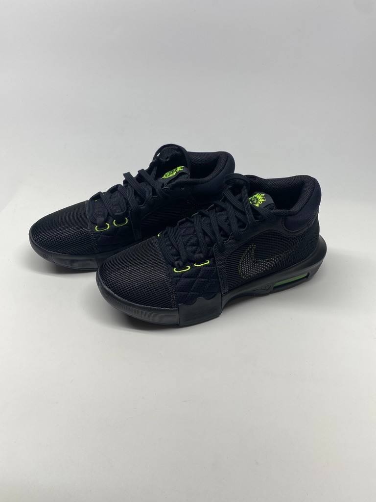 NEW ~ Men’s Nike LeBron Witness VIII Black & Gray Low-Top Athletic Sneaker ~ 8.5 Nike Men main image 2