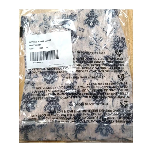 Free People Layered In Lace Leggings, Size XS, Ivory Combo (Cream Navy) New - Picture 9 of 9