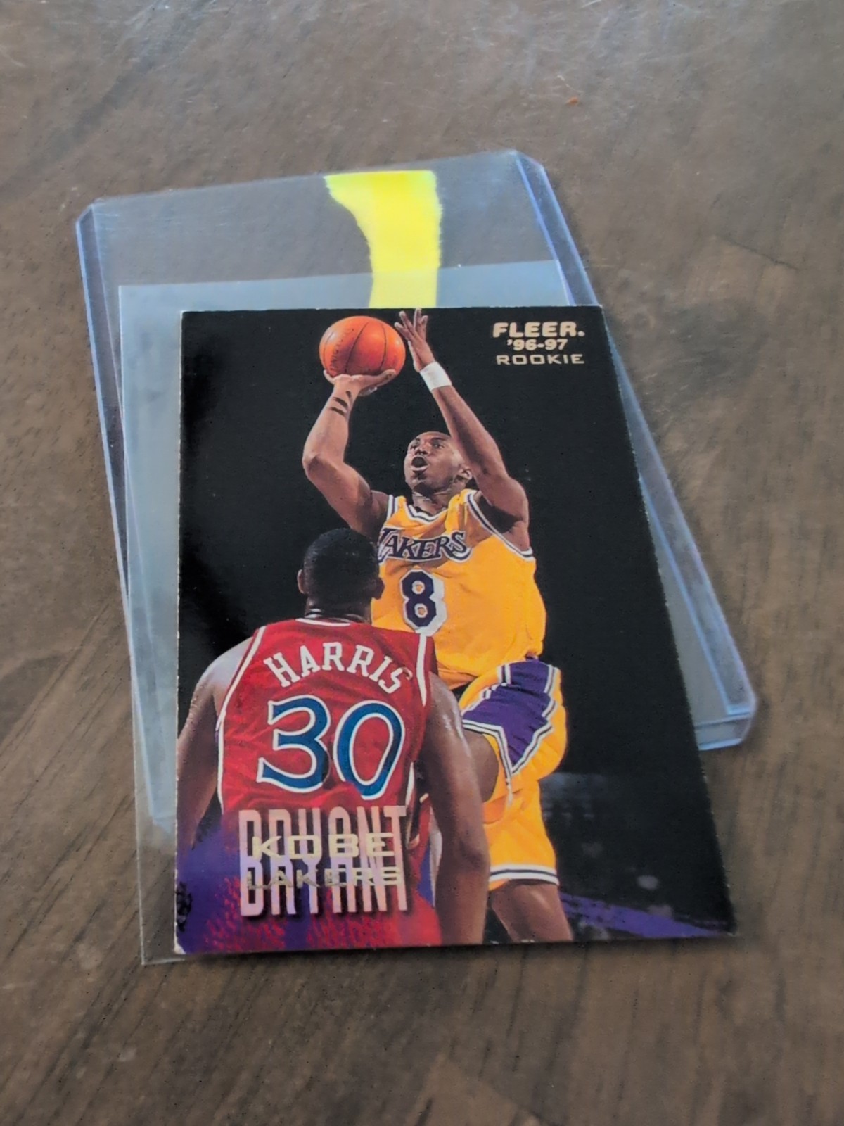 1996-97 Fleer - Kobe Bryant #203 (RC) Rookie (2