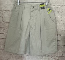 Lee Comfort Waist Women 8 M Khaki Cotton Pleated Bermuda Shorts NEW VINTAGE 90'S