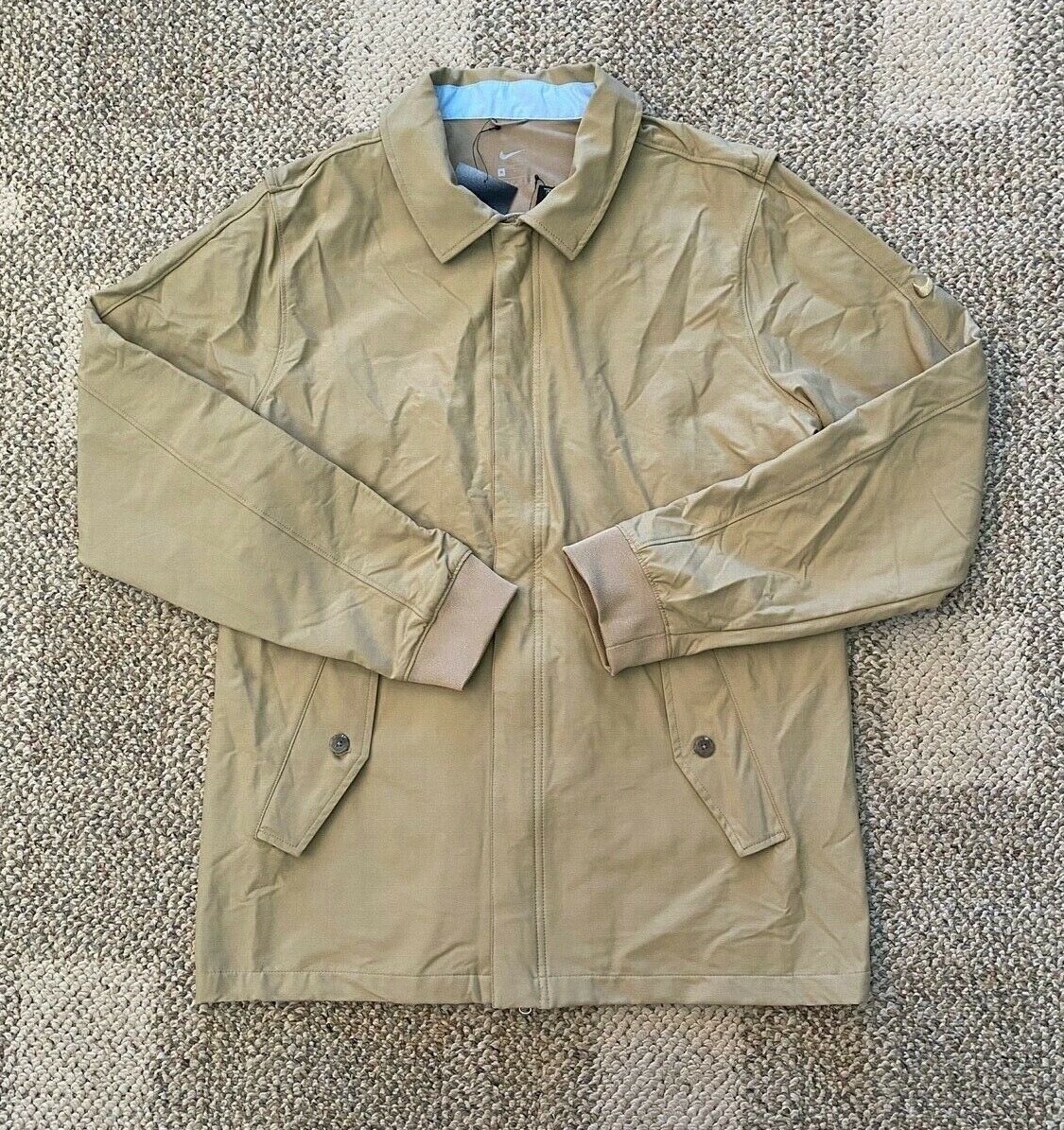 Nike Player Mens Repels Water Golf Jacket Parachute Beige Size M
