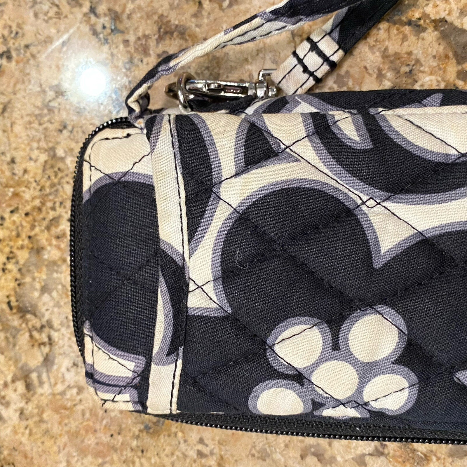 Authentic Vera Bradley White- All in One Crossbody- Night & Day Rare image 7