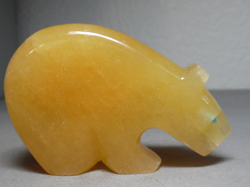ZUNI FETISH F- 4531 ORANGE CALCITE MEDICINE BEAR BY KENRIC LAIWEKETE - Picture 4 of 6