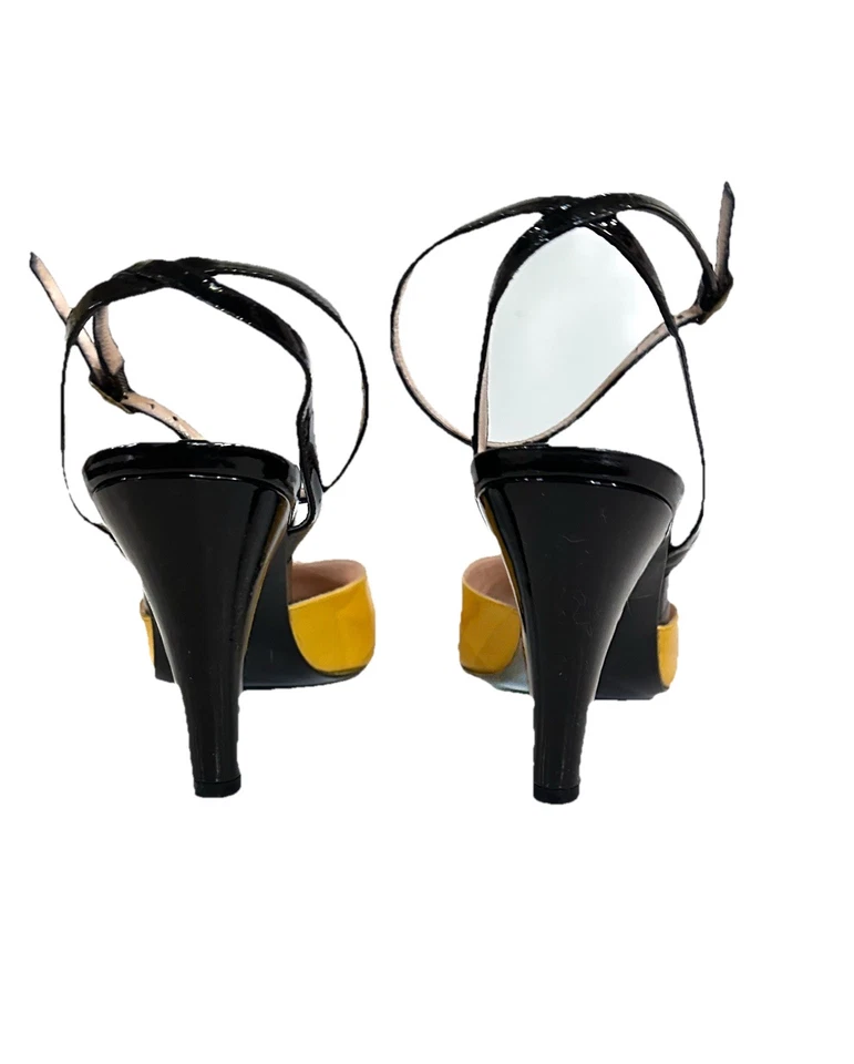 Marc Jacobs Ankle Strap Yellow & Black Patent Pumps Size 7.5 Closed Toe - Image 2 of 4