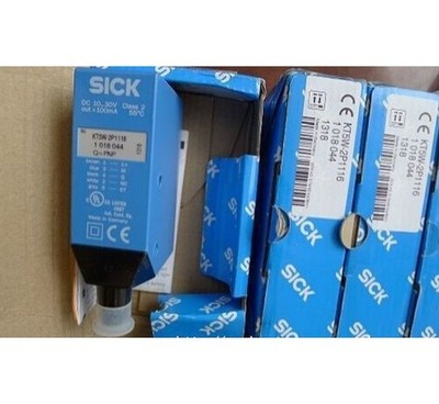 Fst KT5W-2P1116 KT5W 2P1116 New in box   Color Sensor   *mp
