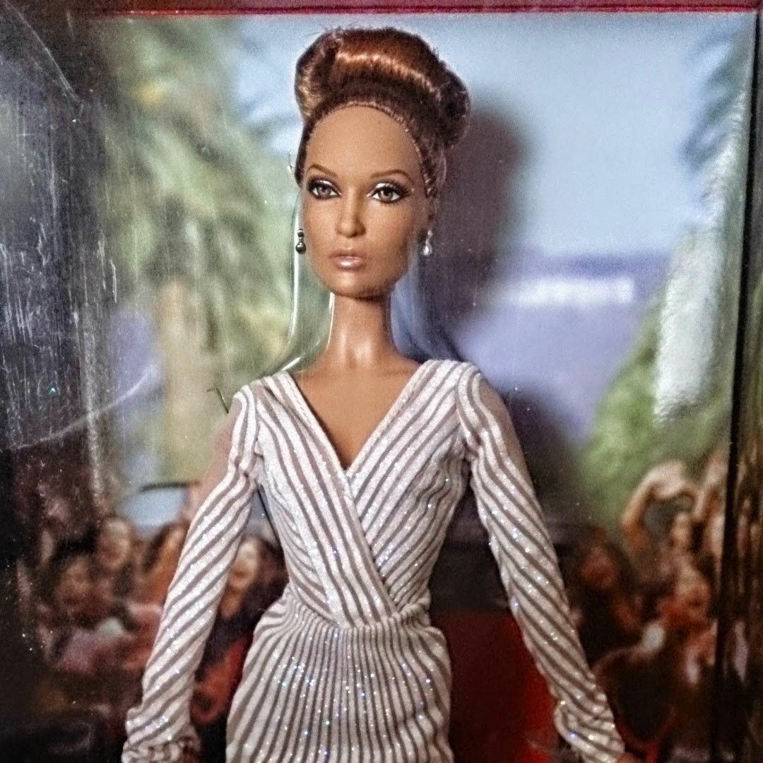Barbie - ジェニファーロペス　バービー Amazon.co.jp: Barbie Collector Black Label Doll: Jennifer