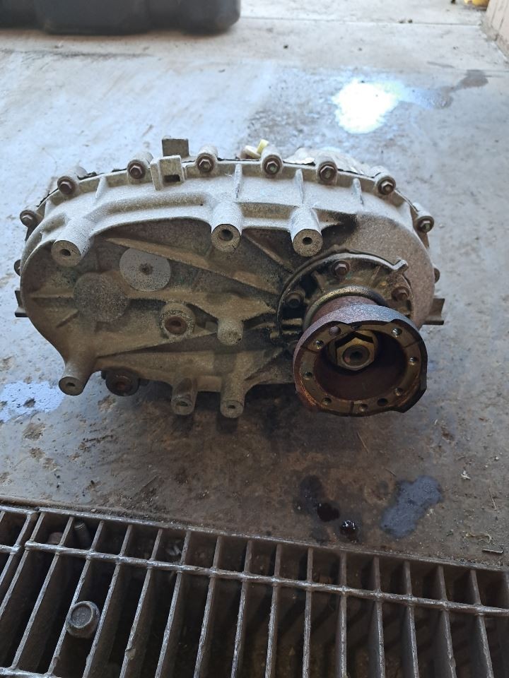 2011 Wrangler Transfer Case Sku#4481689