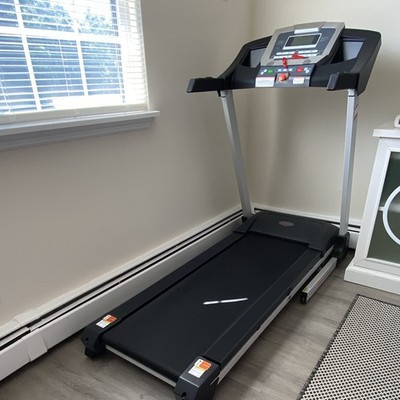 Sunny Health & Fitness SF-T7515 Folding Electric Treadmill 12 Prog 8mph 8%