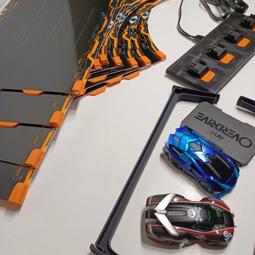 Anki Overdrive Starter Kit Track Cars Charging Station App Driven Battle Racing - Picture 12 of 23