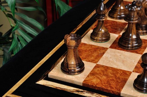 The Teramo Luxury Chess Set - Pieces Only - 4.4" King - Tasmanian Blackwood - Picture 8 of 11