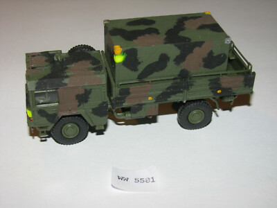 ROCO MINITANKS MAN 4x4 5t Container Flecktarn   schönes Modell