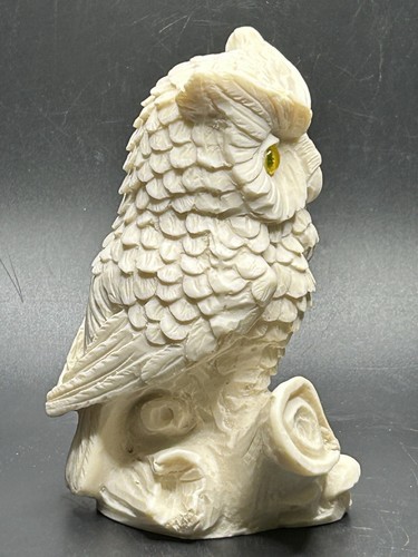 Vintage White Alabaster Horned Owl Bird Figurine Made in Italy A Giannelli 5" - Picture 4 of 9